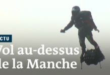 Franky Zapata réussit avec succès sa deuxième tentative de traversée de la Manche avec le Flyboard Air
