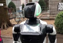 Le robot Promobot, censé pouvoir répondre aux questions sur le coronavirus Covid-19, est un flop