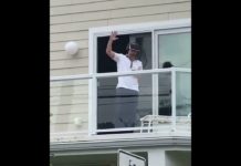 This guy is having fun in the virtual world