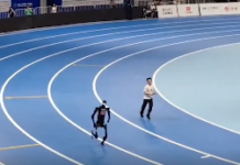 Un robot renverse un humain aux World Humanoid Robot Games